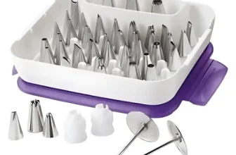 wilton cake decorating kit